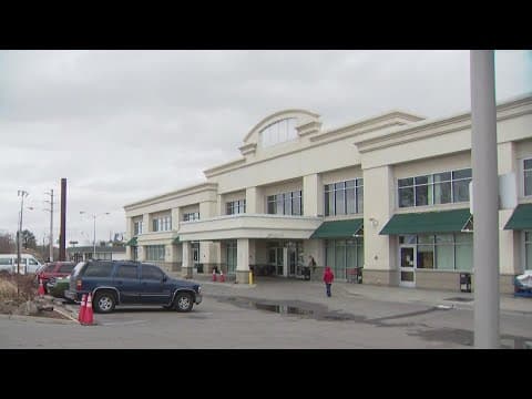 Colorado credit union closing due to safety concerns after shelter opened