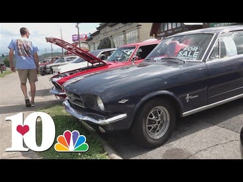 Last day of Rod Run in Pigeon Forge