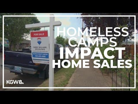 SE Portland homeowner struggling to sell her home due to a growing 'homeless campsite'