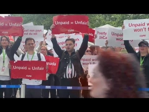 Government forces Air Canada and flight attendants back to work and into arbitration