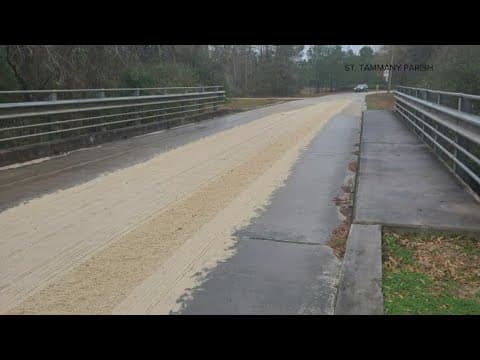 St. Tammany crews spreads sand on 78 parish bridges