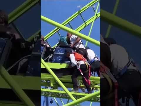 Riders stranded on Washington State Fair rollercoaster #shorts  #king5