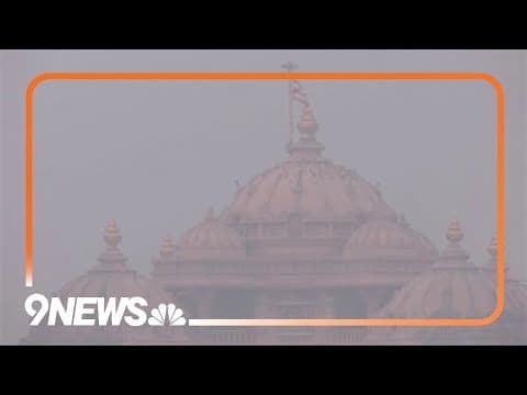 Residents of New Delhi dealing with health concerns from smog