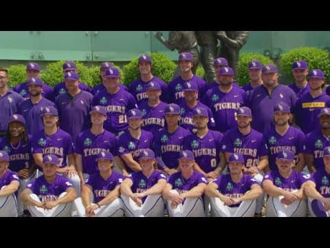 LSU practices and takes pictures in Omaha