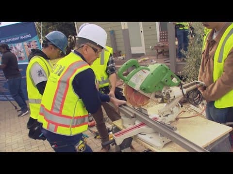 Camp Pendleton Marines make repairs to Wounded Warriors Home in Vista