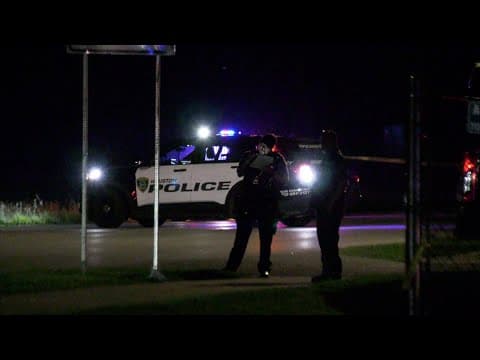 HPD update: 2 killed, 2 teens hurt when driver smashes into car at intersection in southeast Houston