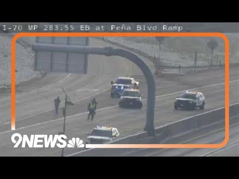 WATCH LIVE: Interstate 70 westbound closed after rollover crash in Aurora
