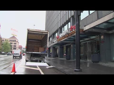 Vacancies at downtown Columbus KeyBank tower concern nearby restaurants