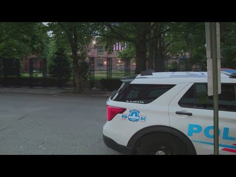 Following encampment protest, University Yard remains closed at GWU