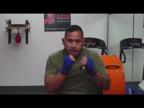 Boxer sheds 130 pounds for debut at Battle of the Badges on USS Midway