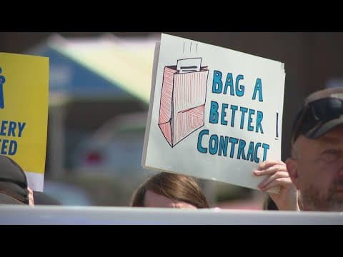 Kroger employees gather on Indy's east side to demand better contract
