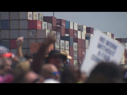 Dockworkers from Texas to New England go on strike, demand better contract