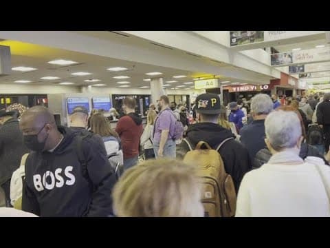 Southwest Airlines passengers frustrated as tech issues cause delays, cancelations