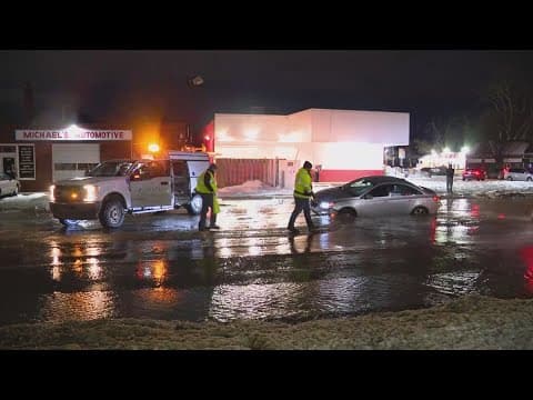 Water main break causes sinkhole on Indy's east side