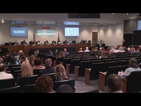 Fort Worth Mayor demands change at one of the state's biggest school districts