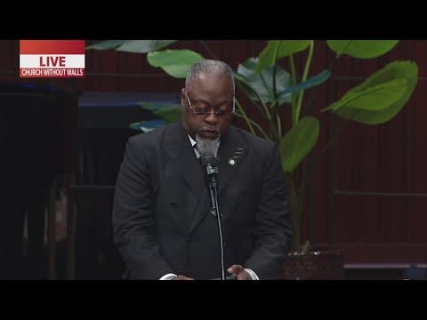 Pastor pays tribute to former Houston mayor Sylvester Turner