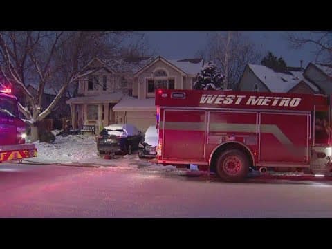 Crews battle house fire in Jefferson County