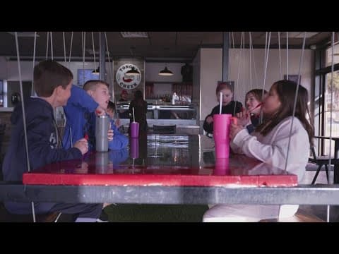 North Texas ice cream shop draws crowds on year's coldest day