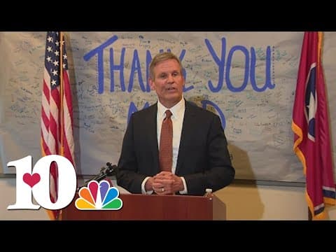 Gov. Lee signs executive order to strengthen gun background checks, urges lawmakers to do more