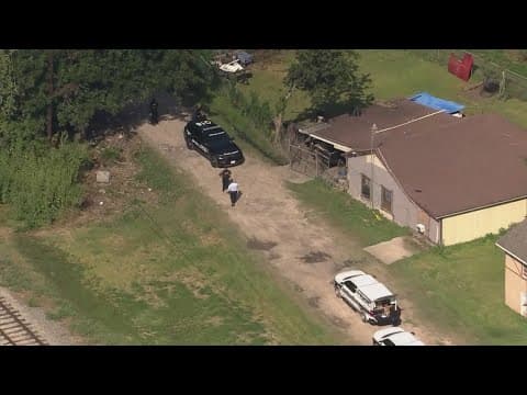 Suspect arrested near HISD elementary school after body found about half a mile away