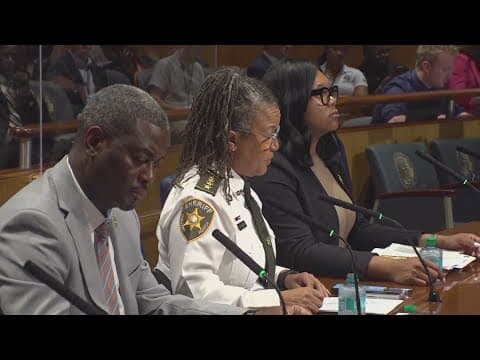 2 arrested after helping inmates escape New Orleans jail, 5 inmates still on the run