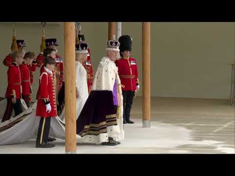 King Charles, Queen Camilla greeted by royal salute at Buckingham Palace