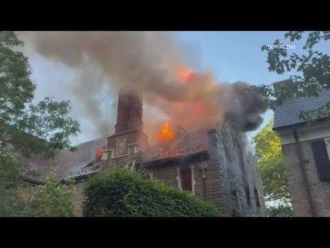 Firefighters battle 2-alarm blaze in Kalorama neighborhood