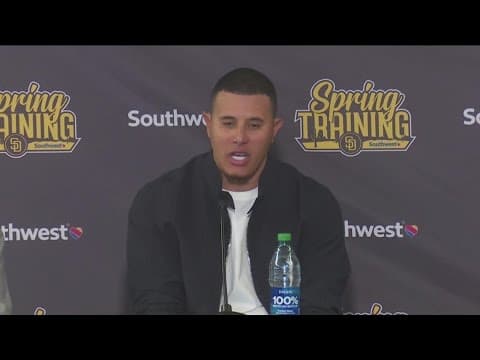 Manny Machado agrees to 11-year extension with Padres