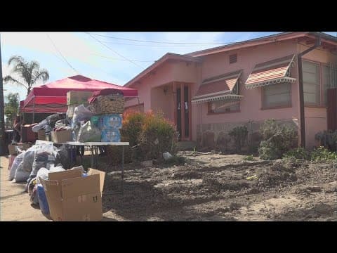 Unopened, flooded home in Mountain View sparks health concerns for neighbors