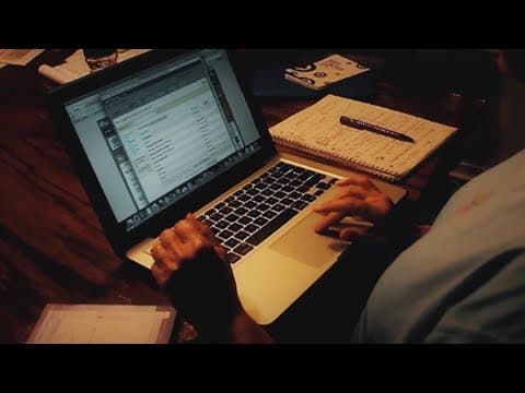 Looking for a new job? Here's how to spot scams