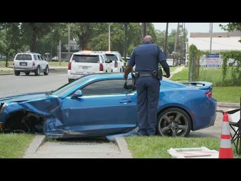 Suspect flees Troop NOLA, crashes vehicle