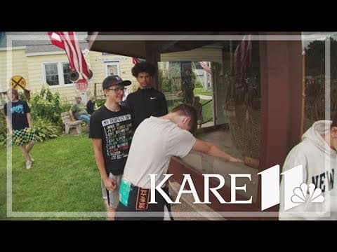 How Darwin's twine ball brings people together