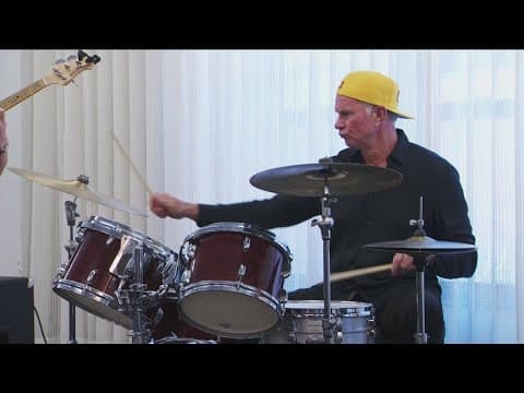 Chad Smith of Red Hot Chili Peppers fame helps launch scholarship at U of M