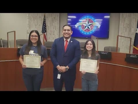 Community rallies around Pasadena students after they lose promised scholarships