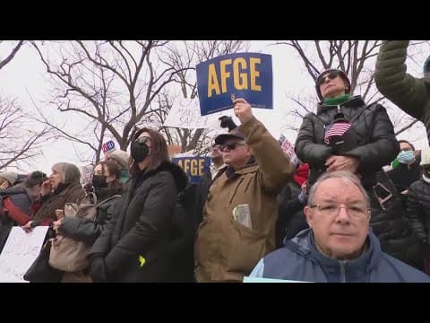 Judge temporarily blocks Trump plan offering incentives for federal workers to resign