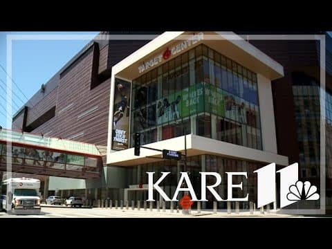 Rodent droppings, mold, & handwashing: Dozens of food safety violations found in Target Center stand
