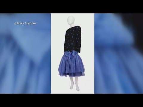 Princess Diana's outfits to go on auction