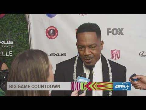 Devin Bartolotta interviews celebrities on the red carpet for the Super Bowl Soulful Celebration
