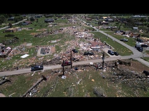 Residents dig out from tornado damage after storms kill 28 in Kentucky, Missouri and Virginia
