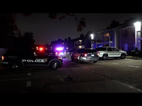 HPD: Man shot, killed after disturbance in southwest Houston apartment complex parking lot