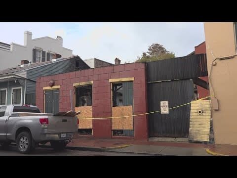 "It was scary": Fire consumes historic French Quarter building