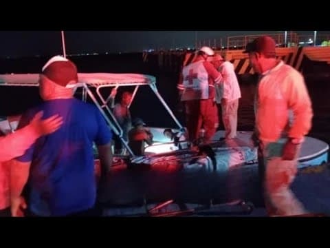 4 killed when tourist boat capsizes in Mexico