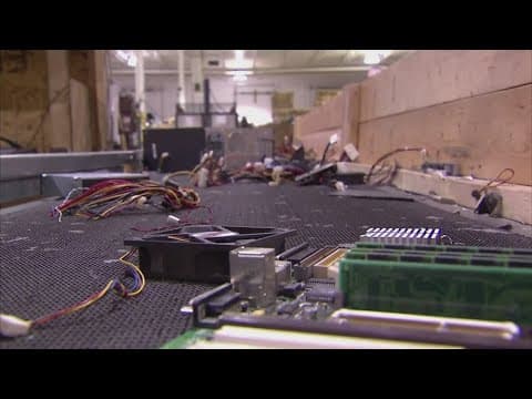 How to recycle old TVs, toasters and more this weekend I What's the Deal?