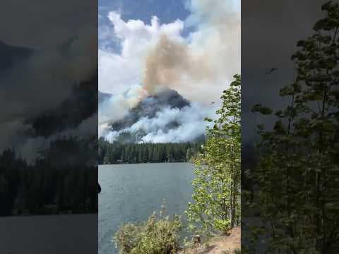 Lake Cushman fire is threatening homes