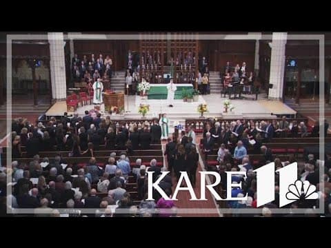 Hundreds gather to celebrate the life of former Minnesota Gov. Al Quie