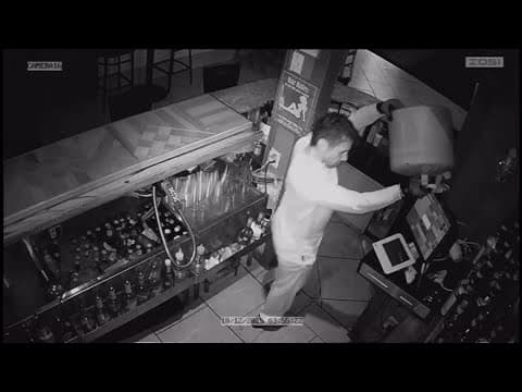 Chilling video shows arson suspect dousing North Texas restaurant with gas, lighting it on fire