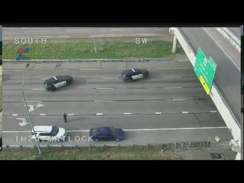 Fatal auto-pedestrian crash shuts down I-20 for hours in Arlington, police say