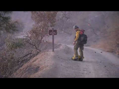 New evacuations ordered overnight as Palisades Fire burns in Mandeville Canyon