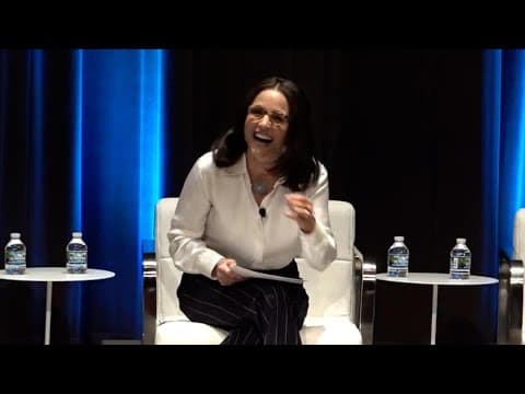 Julia Louis-Dreyfus hosts panel at 2024 Democratic National Convention