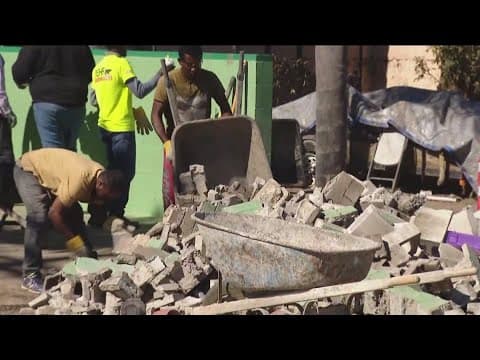 San Diego residents still working to clear debris ahead of upcoming rainstorm